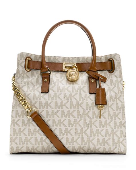 michael kors hamilton large tote luggage 78.00|Michael Kors nouveau Hamilton bag.